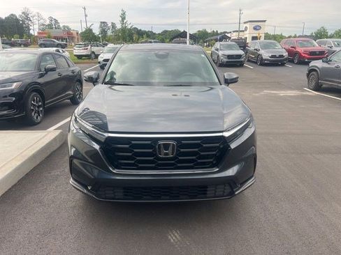 Used 2025 Honda CR-V EX image 2