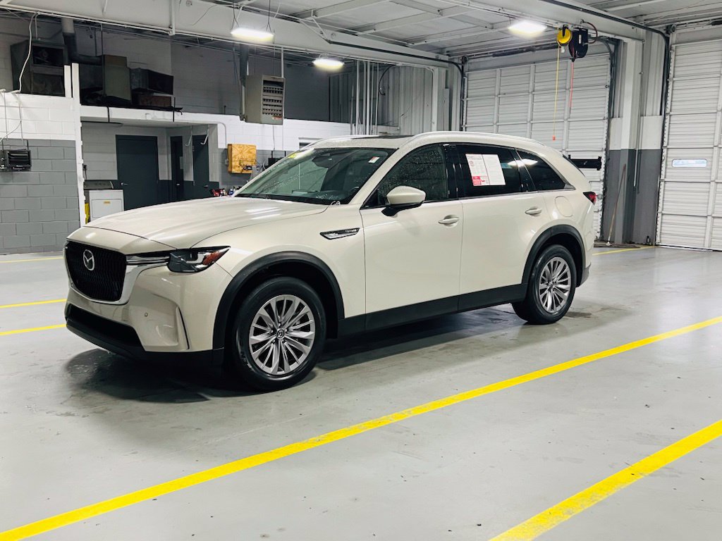 Used 2025 MAZDA CX-90 3.3 Turbo w/ Preferred Package AWD/4WD image 17