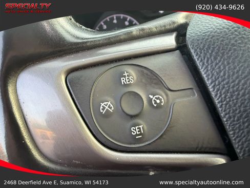 Used 2017 GMC Acadia SLE w/ Driver Alert Package I image 17