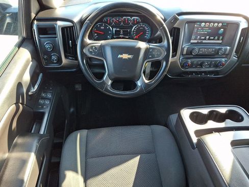 Used 2018 Chevrolet Silverado 1500 LT w/ LT Eassist Package image 11