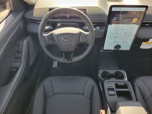 New 2025 Ford Mustang Mach-E Premium image 9