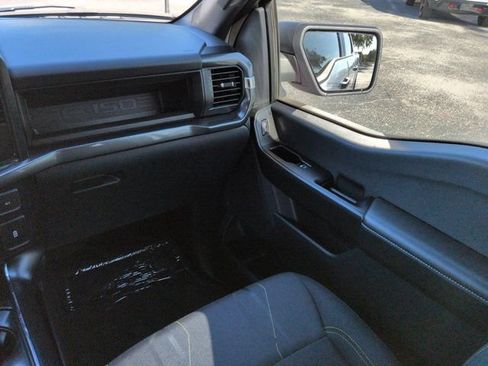 Used 2025 Ford F150 STX w/ Equipment Group 200A RWD image 16