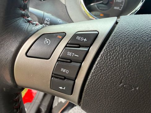 Used 2007 Pontiac Solstice GXP w/ Premium Package RWD image 12