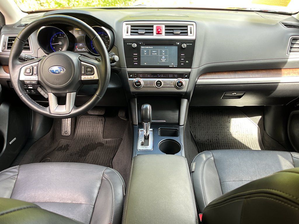 Used 2017 Subaru Outback 2.5i Limited AWD/4WD image 13
