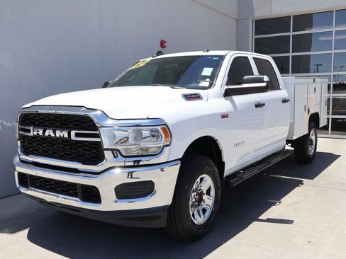 Used 2022 RAM 2500 Tradesman w/ Chrome Appearance Group AWD/4WD image 1