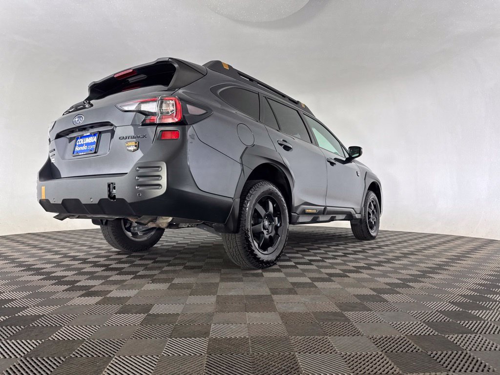 Used 2022 Subaru Outback Wilderness w/ Wilderness Package AWD/4WD image 9