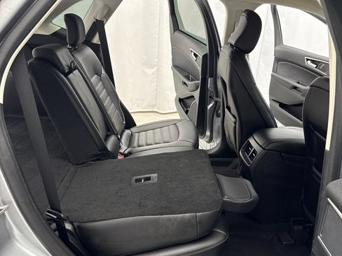 Certified 2024 Ford Edge SEL w/ Convenience Package AWD/4WD image 35