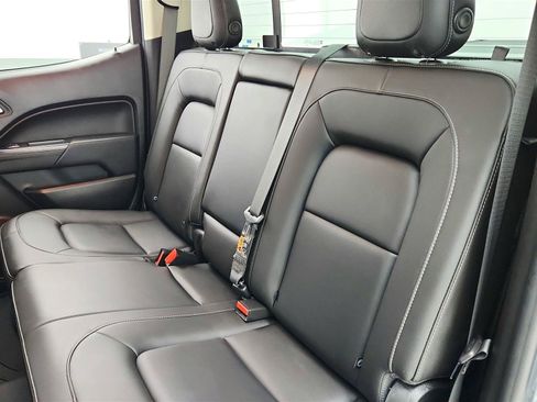 Used 2021 Chevrolet Colorado ZR2 AWD/4WD image 32