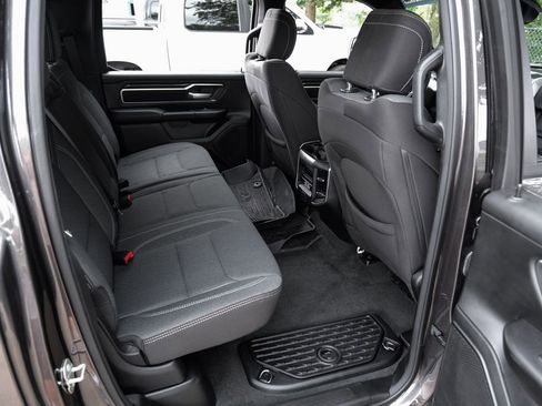 Used 2023 RAM 1500 Big Horn AWD/4WD image 50