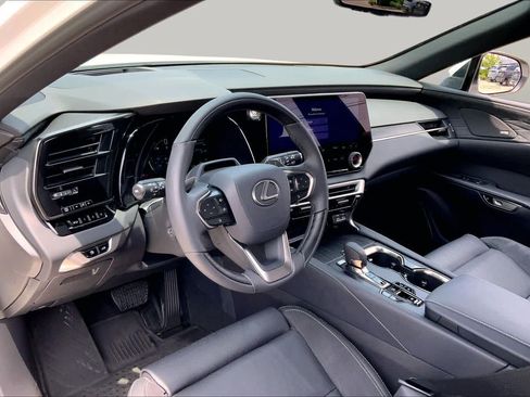 Used 2025 Lexus RX 350 AWD w/ Convenience Package image 16