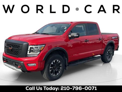 Used 2021 Nissan Titan PRO-4X w/ Pro-4x Convenience Package AWD/4WD image 7