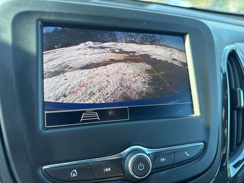 Used 2024 Chevrolet Equinox RS w/ LPO, Floor Liner Package AWD/4WD image 35