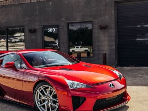 Used 2012 Lexus LFA RWD image 65