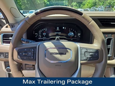 Used 2024 GMC Yukon Denali w/ Denali Reserve Package RWD image 4