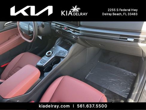 New 2026 Kia Sportage SX Prestige image 11