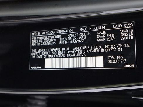 Used 2023 Volvo XC40 Recharge Plus AWD/4WD image 39