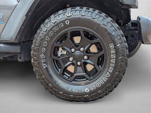 Used 2023 Jeep Wrangler Unlimited w/ Cold Weather Group AWD/4WD image 23