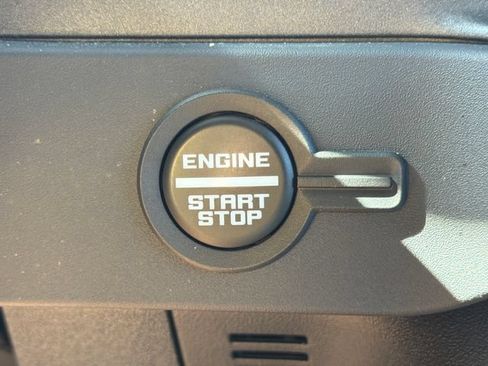 Used 2025 Ford Bronco Badlands AWD/4WD image 20