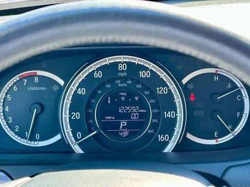 Used 2017 Honda Accord EX-L image 21