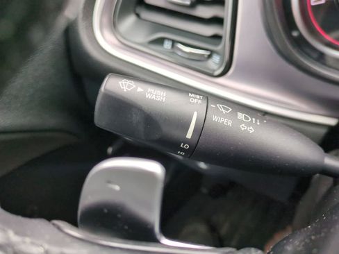 Used 2022 Dodge Challenger R/T w/ Driver Convenience Group RWD image 22
