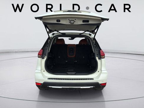 Used 2019 Nissan Rogue SL w/ Premium Package image 36