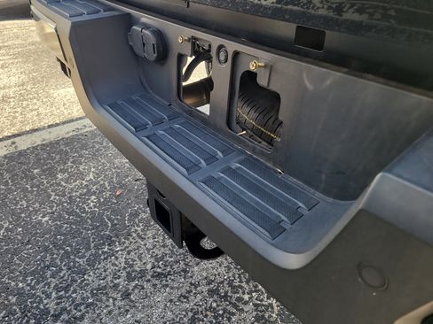 Used 2024 Toyota Tacoma SR5 RWD image 11