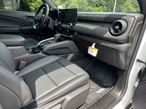 New 2026 Chevrolet Colorado Trail Boss AWD/4WD image 37