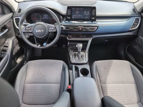 Used 2023 Kia Seltos S AWD/4WD image 28