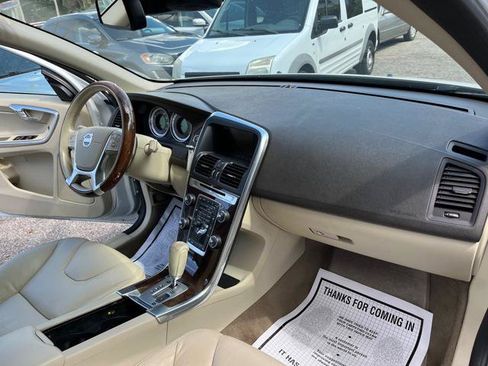 Used 2012 Volvo XC60 3.2 Premier FWD image 18