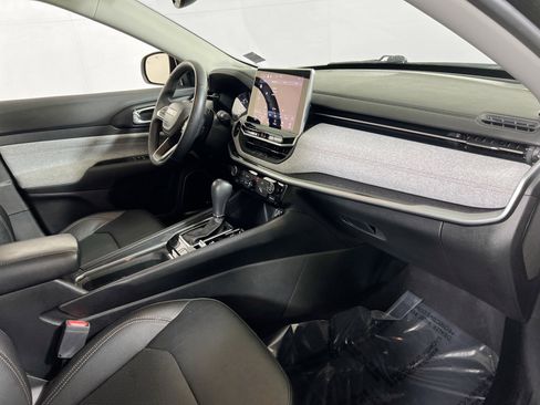 Used 2022 Jeep Compass Latitude w/ Sun and Sound Group image 29