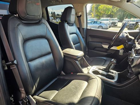 Used 2019 Chevrolet Colorado ZR2 image 9