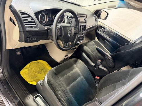 Used 2015 Dodge Grand Caravan 4dr Wgn Canada Value Package image 12