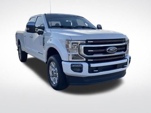 Used 2022 Ford F250 Platinum w/ FX4 Off-Road Package image 7