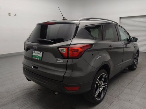 Used 2019 Ford Escape SEL AWD/4WD image 9