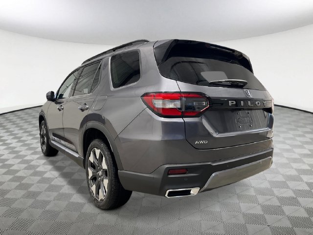 New 2026 Honda Pilot Elite image 4