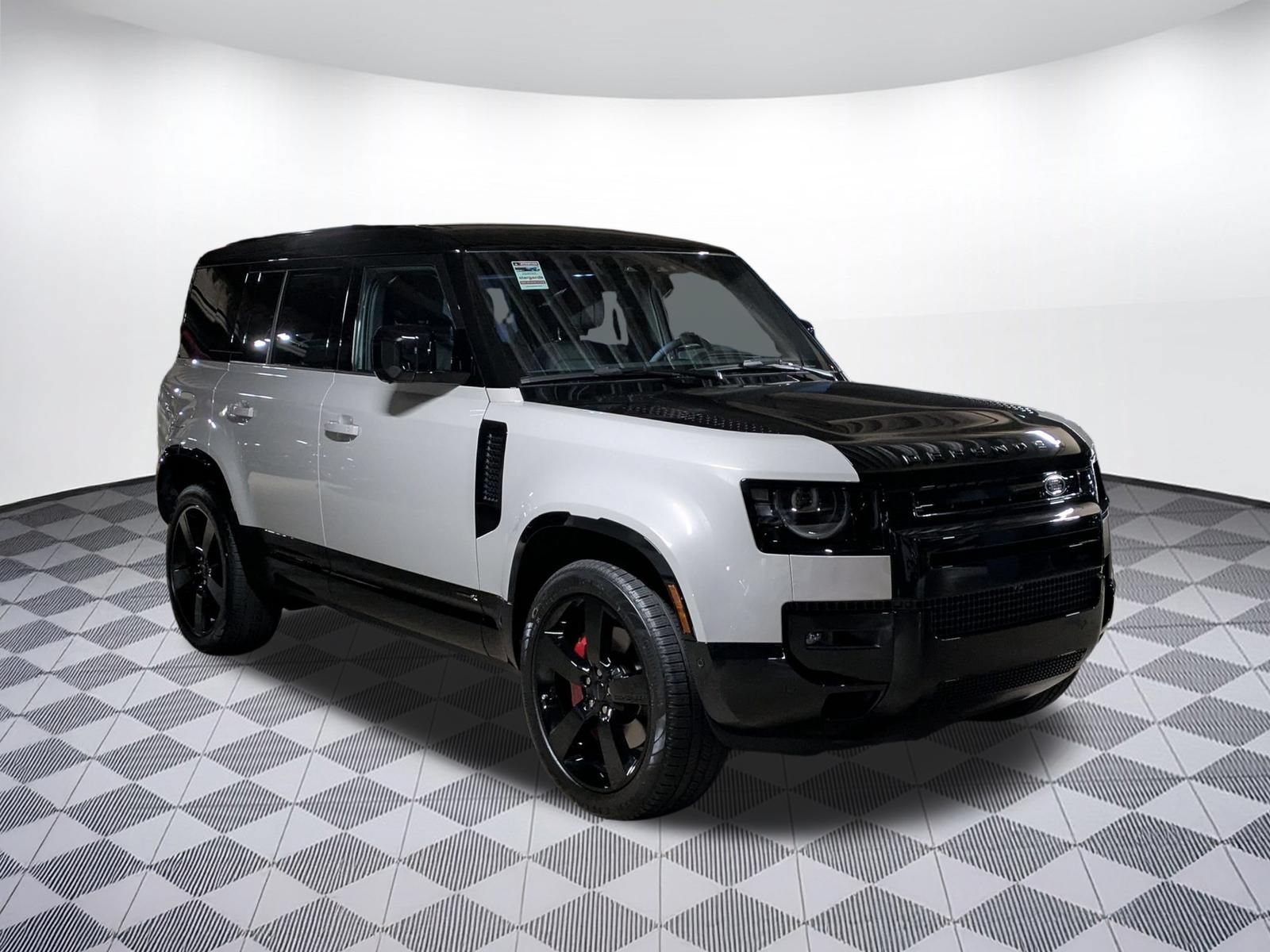 New 2026 Land Rover Defender 110 X AWD/4WD image 7