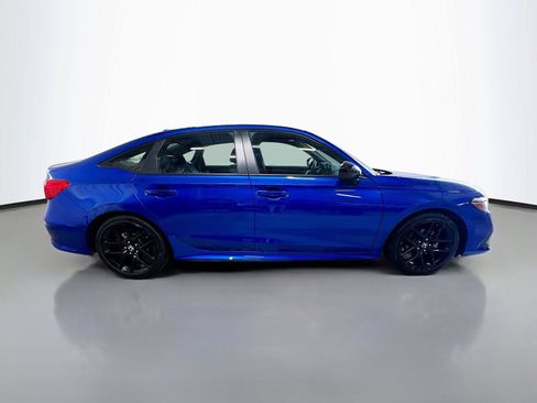 Used 2023 Honda Civic Sport image 17