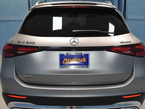 Certified 2024 Mercedes-Benz GLC 300 4MATIC image 22