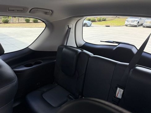 Used 2019 INFINITI QX80 Luxe image 30