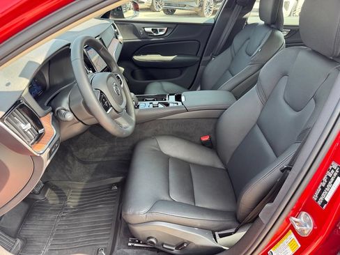 Certified 2024 Volvo S60 T8 Plus AWD/4WD image 7