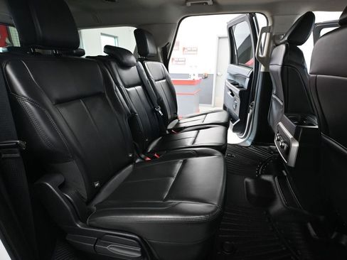 Used 2022 Ford Expedition Max XLT AWD/4WD image 47
