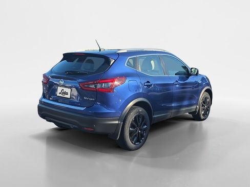 Used 2022 Nissan Rogue Sport SV w/ Technology Package AWD/4WD image 4