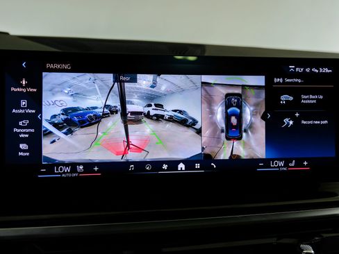 Used 2025 BMW X6 xDrive40i AWD/4WD image 30
