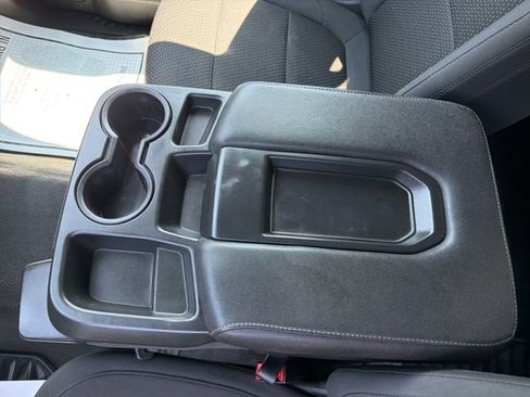 Used 2022 Chevrolet Silverado 1500 Custom AWD/4WD image 27
