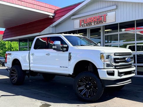 Used 2020 Ford F250 Platinum w/ FX4 Off-Road Package AWD/4WD image 1