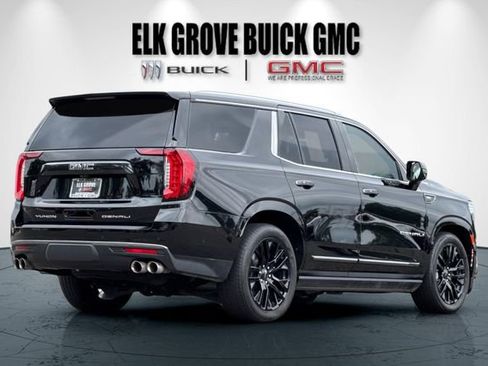 Used 2024 GMC Yukon Denali Ultimate AWD/4WD image 4