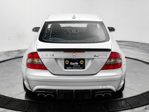 Used 2008 Mercedes-Benz CLK 63 AMG Black Series image 11