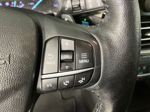 Used 2020 Ford Escape SEL image 18