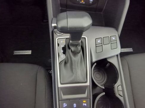 New 2026 Kia Sportage LX image 29