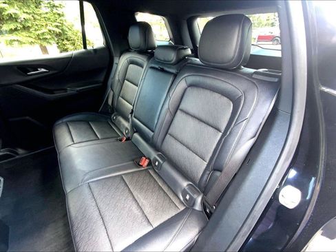 Used 2025 Chevrolet Equinox LT w/ Convenience Package II FWD image 26